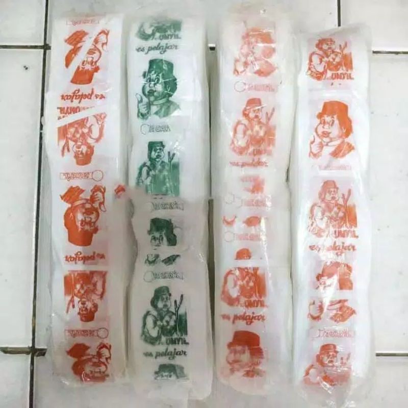 

LJ-PLASTIK UNYIL ES POTONG ROLL UKURAN 4 DAN 4,5 CM X 500 METER