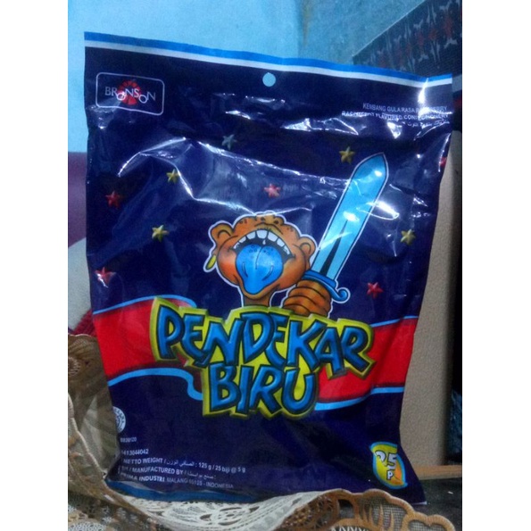 

PERMEN PENDEKAR BIRU 1 PAK ISI 25 PCS