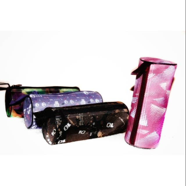 

souvenir tempat alat tulis . Makeup dll