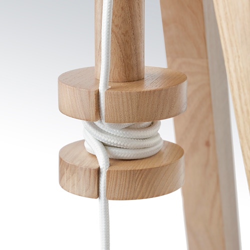 LAUTERS Lampu lantai, kayu ash putih