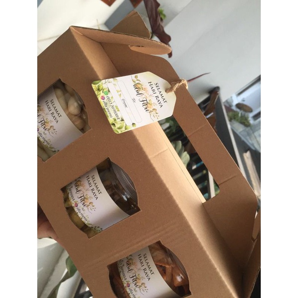 

Hampers snack Jar Lebaran