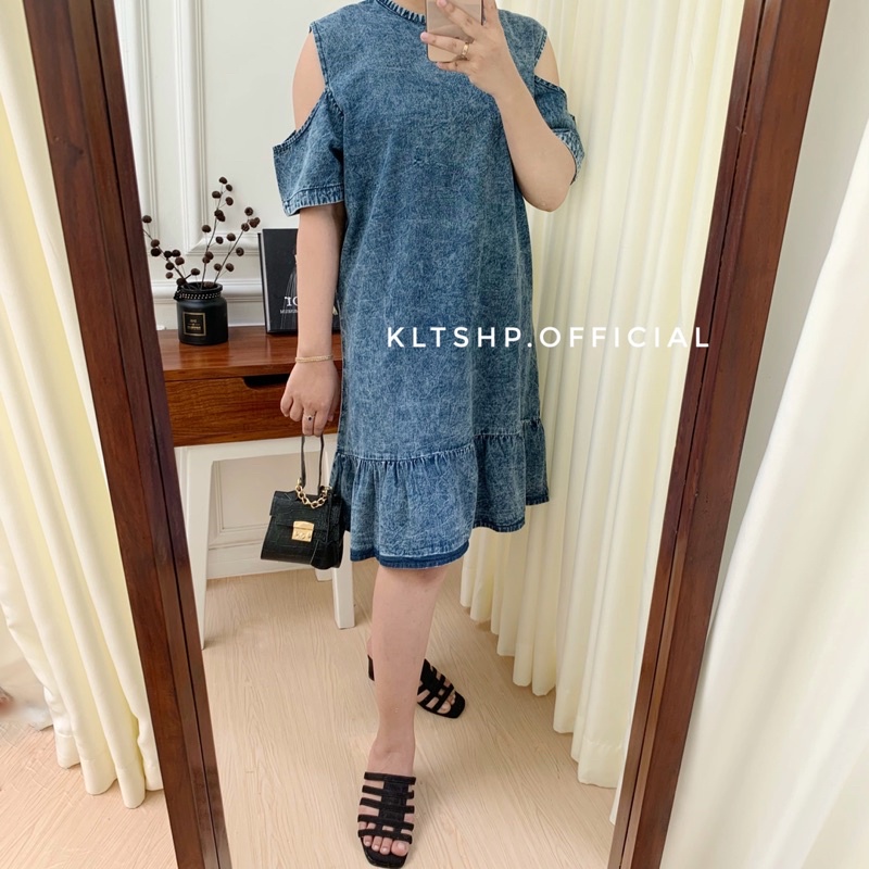 Jenifer Dress Jeans/  Dress Jeans pendek