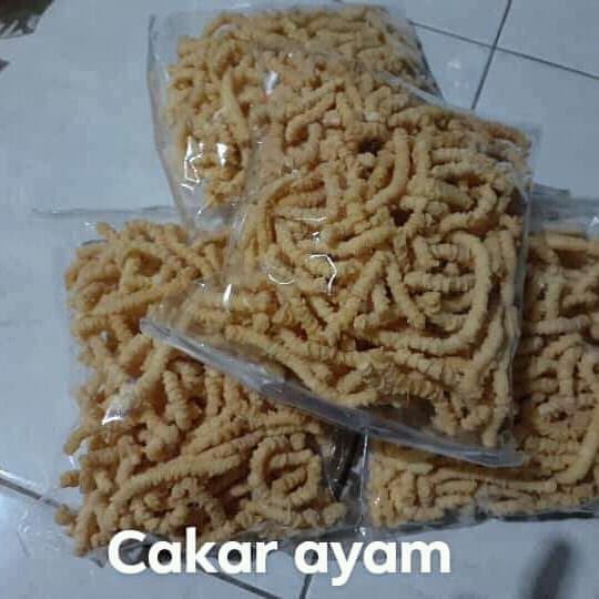 

Cemilan Kue Cakar Ayam | Cemilan Kue Kering Ulat Sutra | Stik Ketan | Sistik Ketan | Akar Kelapa