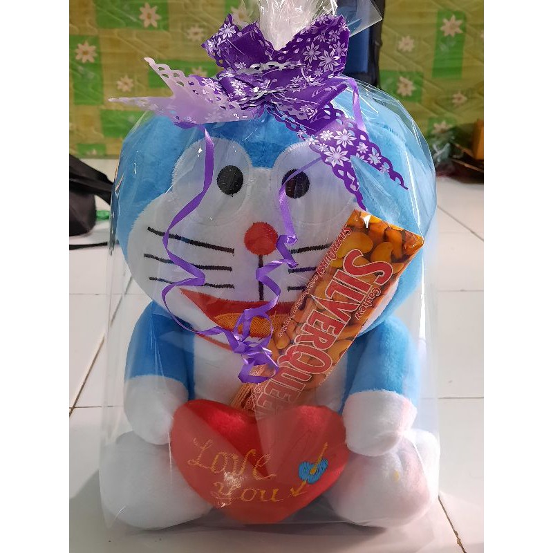 Boneka Doraemon L Love Silverqueen