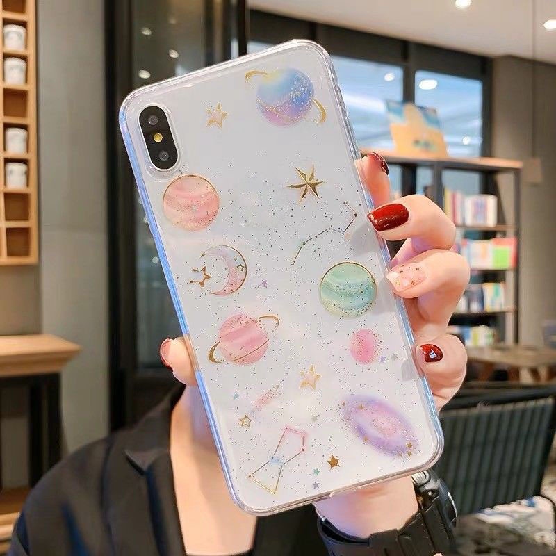 Case Motif planet universe Aksen Glitter Untuk iPhone yptr