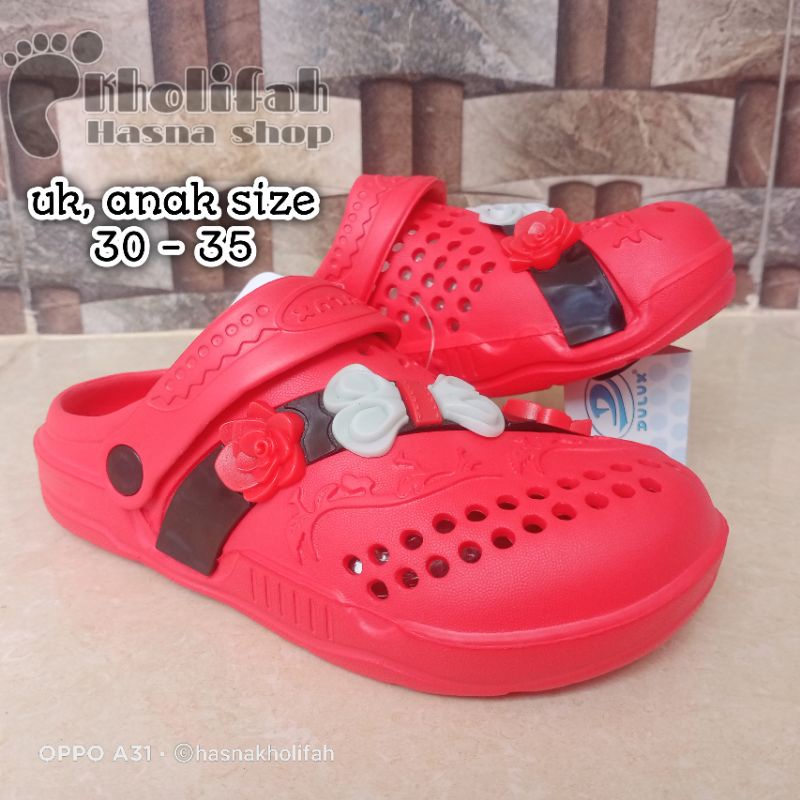 sandal baim anak perempuan 30-35 bunga awet dulux 256c