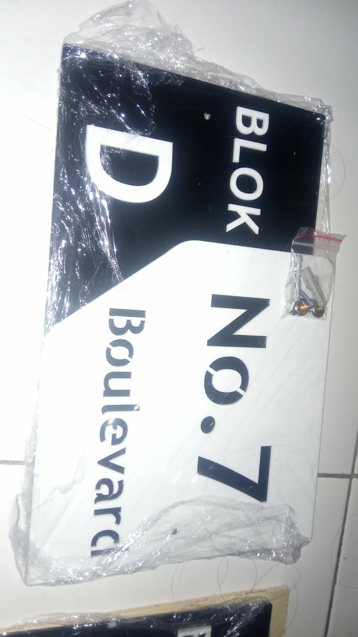 Nomor Rumah Acrylic/akrilik Modern Minimalis Model 002