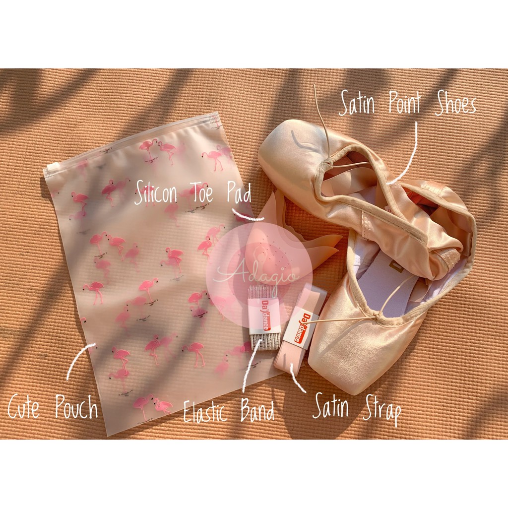 [READY STOCK] FREE BOX &amp; POUCH - POINTE SHOES ORIGINAL DAYDANCE SEPATU BALET BALLET POINT SHOE BALERINA PROFESIONAL SHANK TOE SATIN WIDE BOX TAPERED