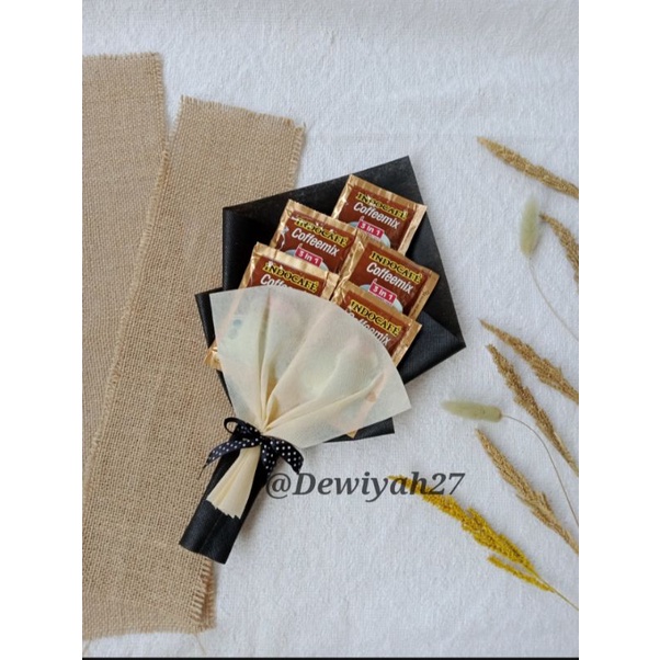 

(READY)BUCKET MINUMAN/BUCKET SNACK/INDOCOFFE/KADO WISUDA/KADO VALENTINE