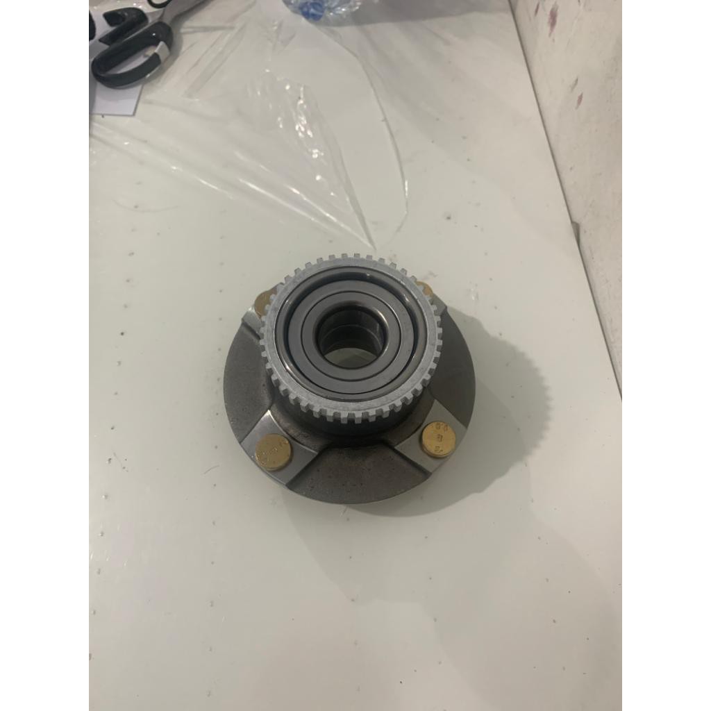 Wheel hub nap roda depan Wuling Confero 23973990 Trivindo