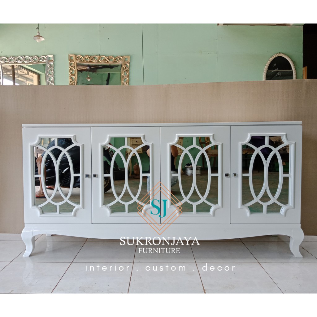 Bufet Meja Tv Kaca Terbaru / Meja Tv Credensa Putih / Meja Tv Oriental | sukronjaya