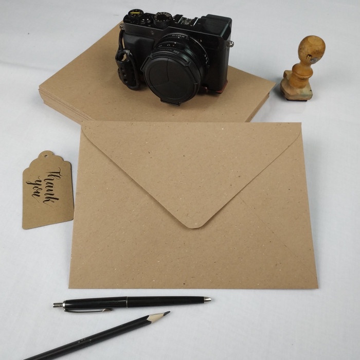 

Menyurat-Surat- A5 Amplop Kertas Coklat Kraft Undangan Rustic Retro -Surat-Menyurat.