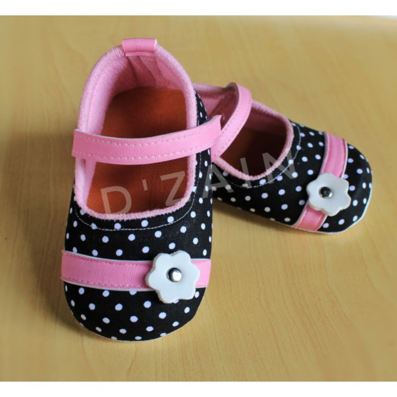 sepatu bayi prewalker/sepatu bayi murah