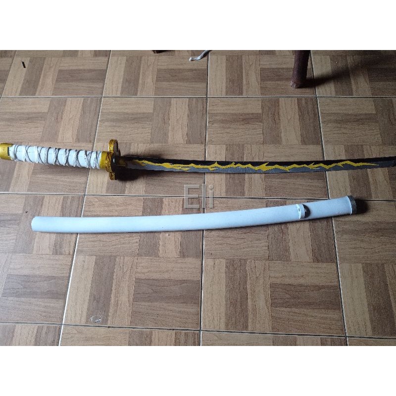 Aksesoris Cosplay Zenitsu Nichirin Demon Slayer
