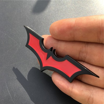 1x Stiker Lencana Emblem Logo Batman Hero Logam Universal untuk Mobil