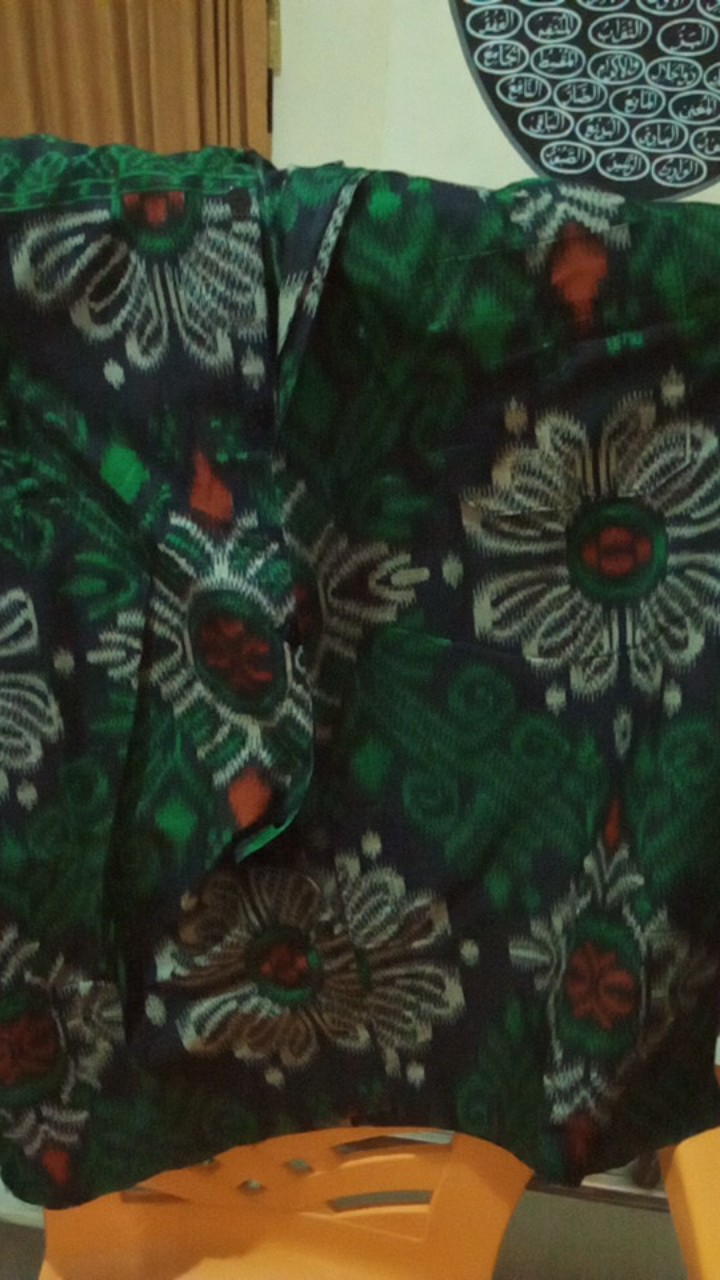 Kemeja Batik / Batik Lengan Pendek / Baju Batik Pria Reguler Fit Batik Seno Estu M L Xl Xxl