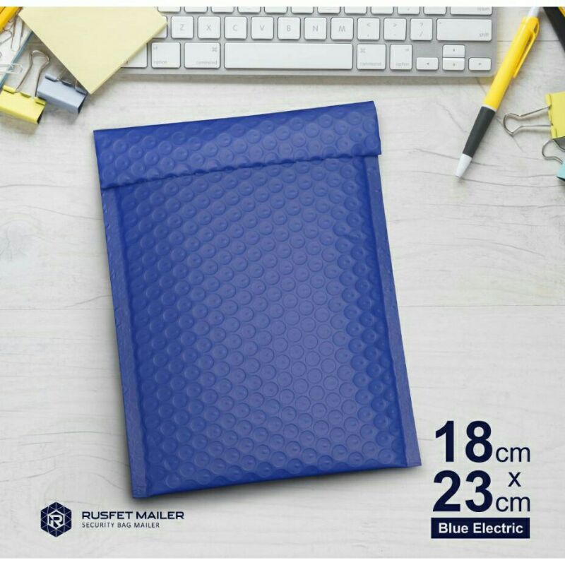 Amplop Bubble Mailer ; Blue Elektrik 18 x 23 ; Soft Pink 15x18 ; Favourite Colour ™