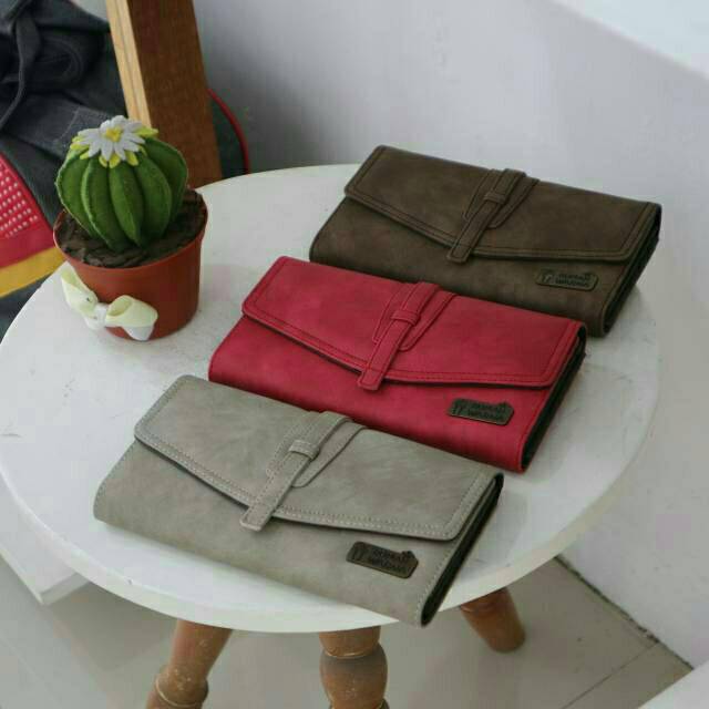 Dompet May Rumah Warna