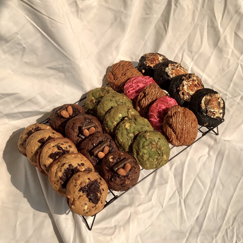 

Soft-Baked Cookies - Harga Paket - Eco-Friendly | Baked Basket [wajib baca deskripsi produk!]