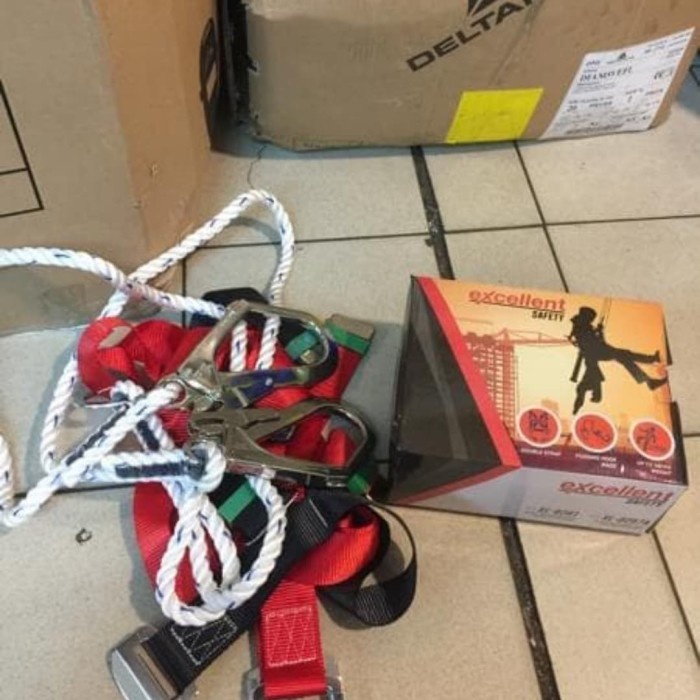 Nesdaywed Safety Harness Double Big Hook Ful Body Harness Excellent