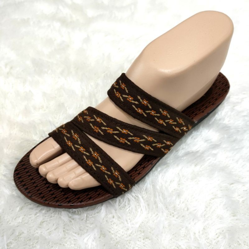 Sandal wanita terbaru... sandal fashion keren ban 3 silang motif kerlip. Felonie