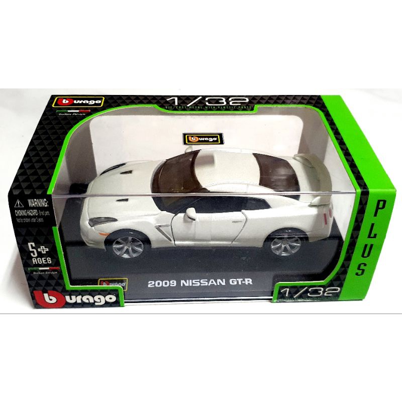 Bburago 1:32 Diecast Miniatur Mobil Mobilan Pajangan