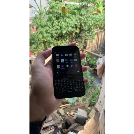 Blackberry Q5 Black
