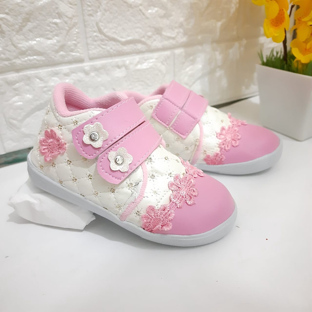 mandirishoestore-SEPATU SNEAKER BUNGA PINK PUTIH PAYET ANAK PEREMPUAN 1-6 TAHUN  BAY05