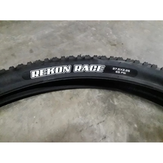 Ban Luar Maxxis Rekon Race 27.5 X 2.25 Kawat