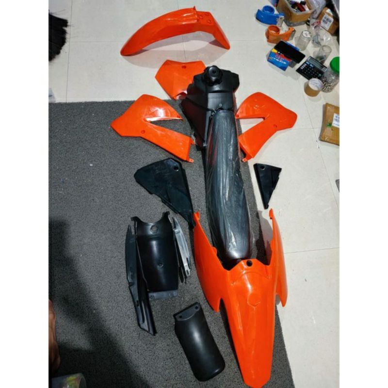 COVER BODY SET COVER SET TRAIL KTM85 KTM 85 OLD/LAMA.BAHAN FULL PLASTIK FULLSET SESUAI DI FOTO