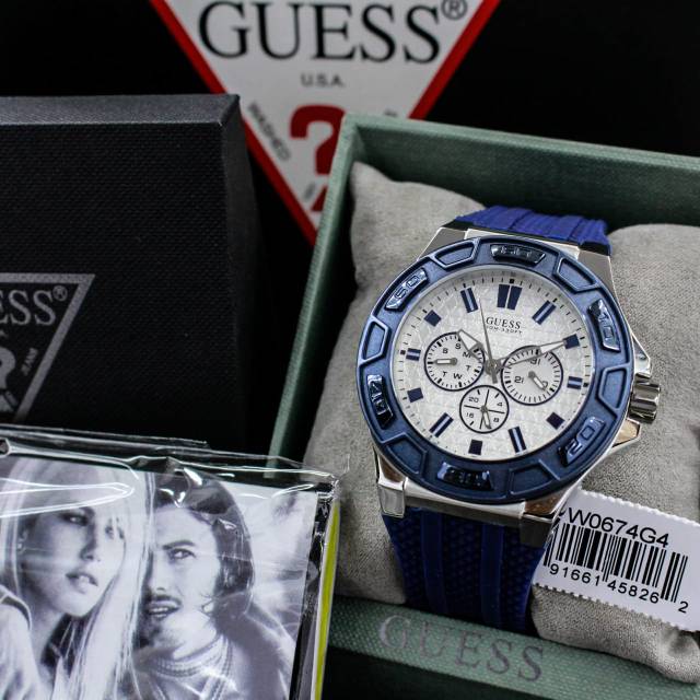 Jam Tangan Pria Keren Merk Guess Type W0674G4