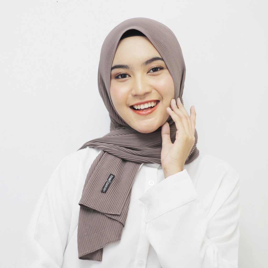 Beli 5 Gratis 1 Pashmina Plisket Cerutty Premium 180 x 75 cm-8