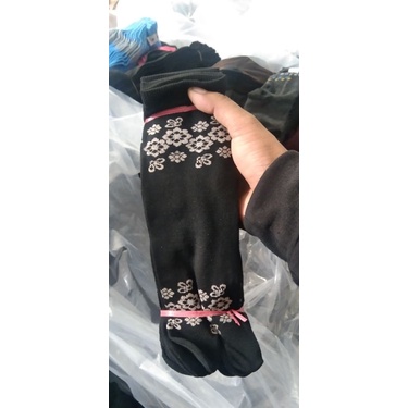 grosir!! ( 1 lusin ) kaos kaki jempol hitam motif bunga-bunga wanita muslimah dewasa  / bahan nilon super GREES lembut adem dan sangat nyaman dipakai ataupun buat jual lagi