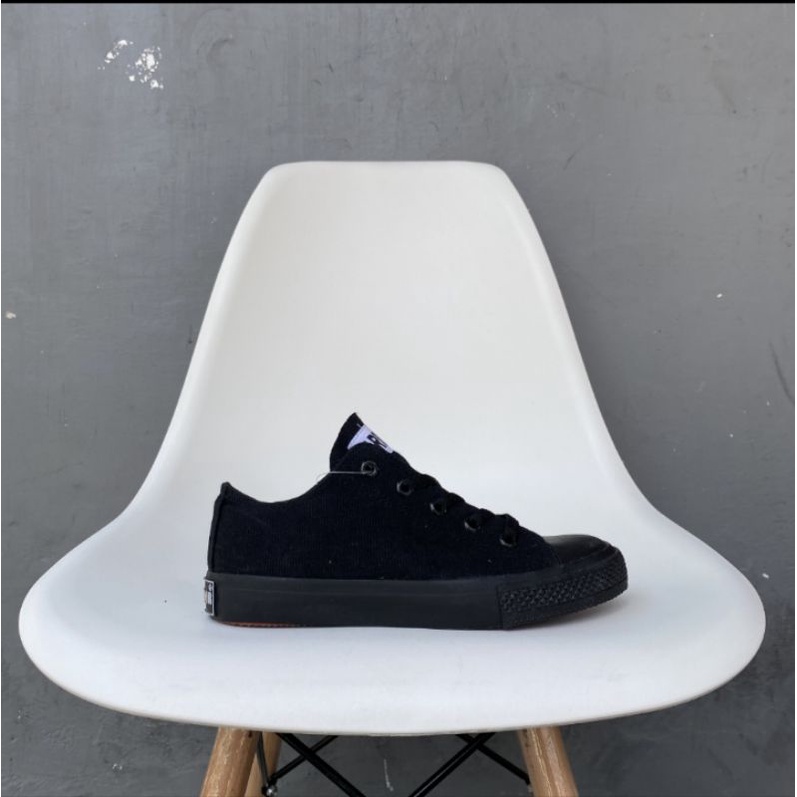 SEPATU WARRIOR SPARTA LOW All Colour 100% ORI