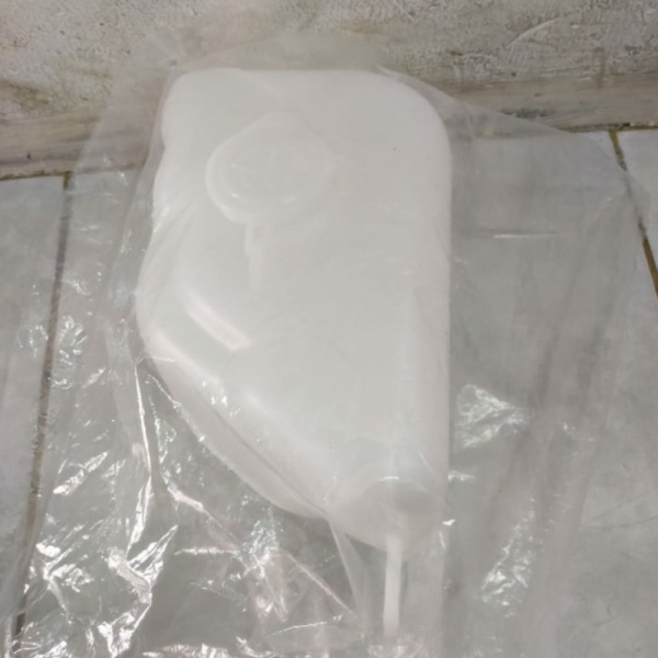 Tabung Air Wiper Vitara escudo ORIGINAL SUZUKI