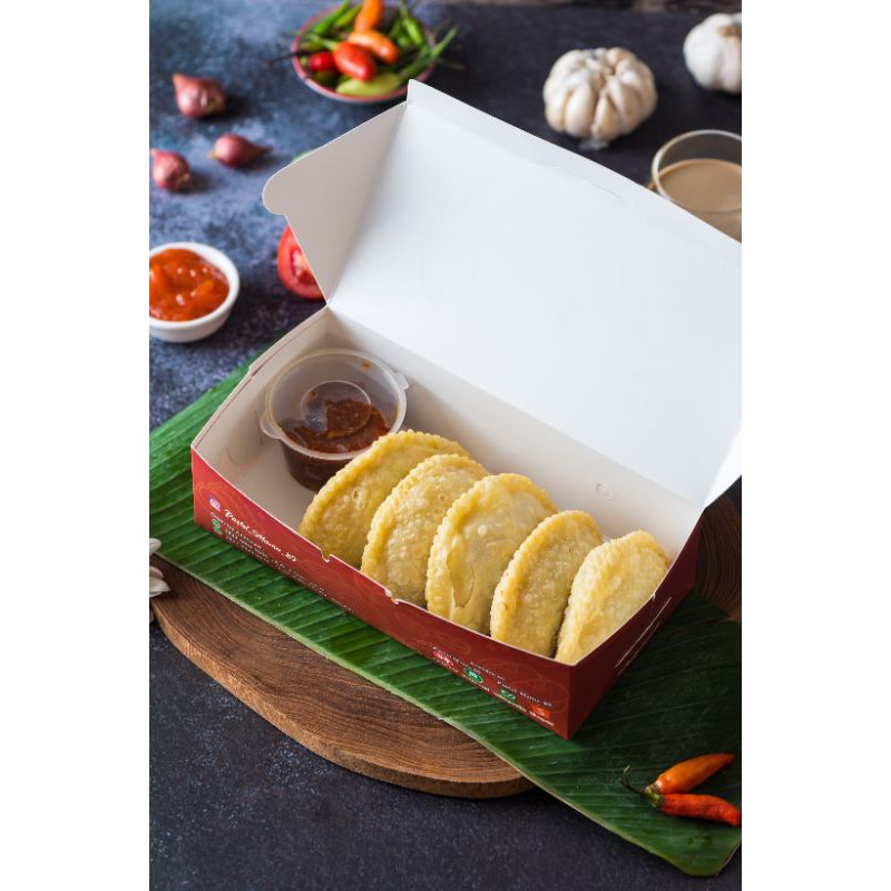 

Pastel Beku/Frozen (setengah matang) isi 5 pcs