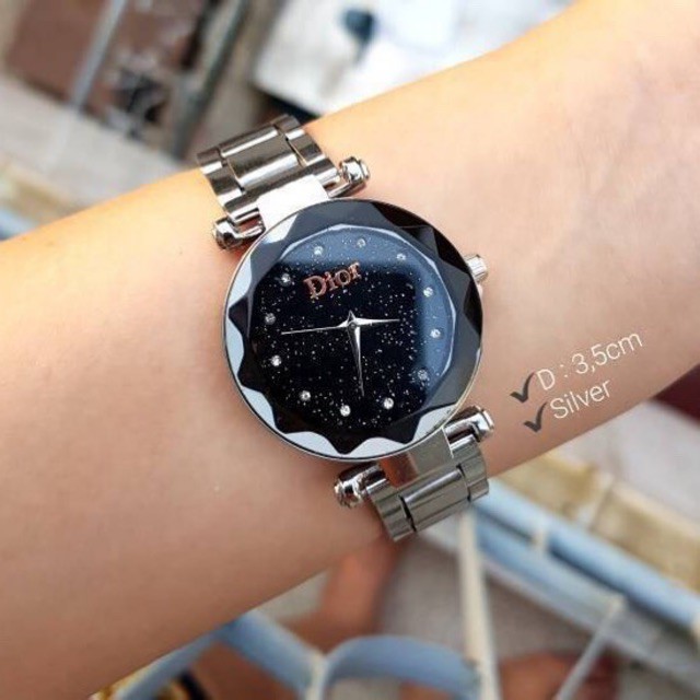 nyaman di tangan/ Jam Tangan DIOR RANTAI PERMATA