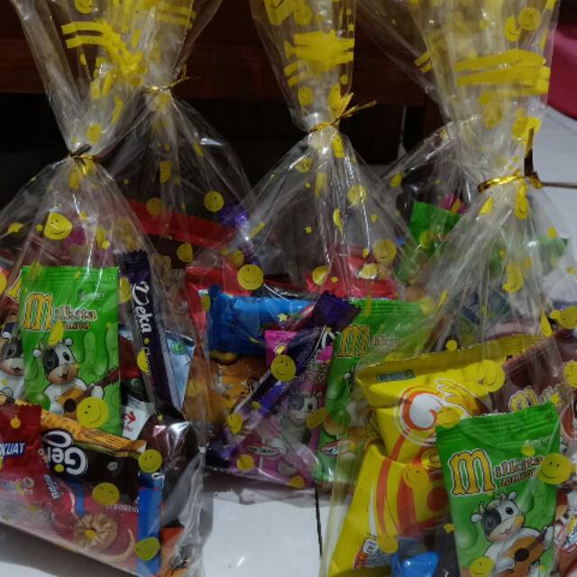 

Paket Bingkisan ultah anak