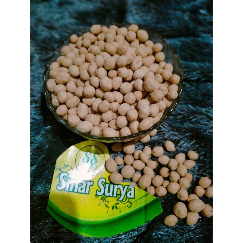 

KACANG ATOM