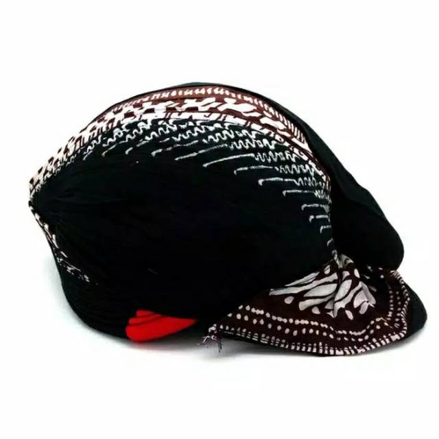 Blangkon adat Jawa bisa dicuci