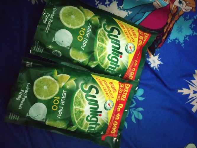Sunlight Sabun Cuci Piring Jeruk Nipis