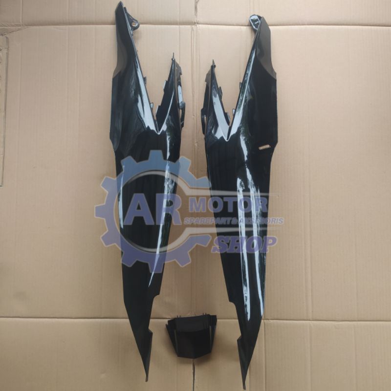 BODY BELAKANG BLADE NEW 110 KARBU HITAM