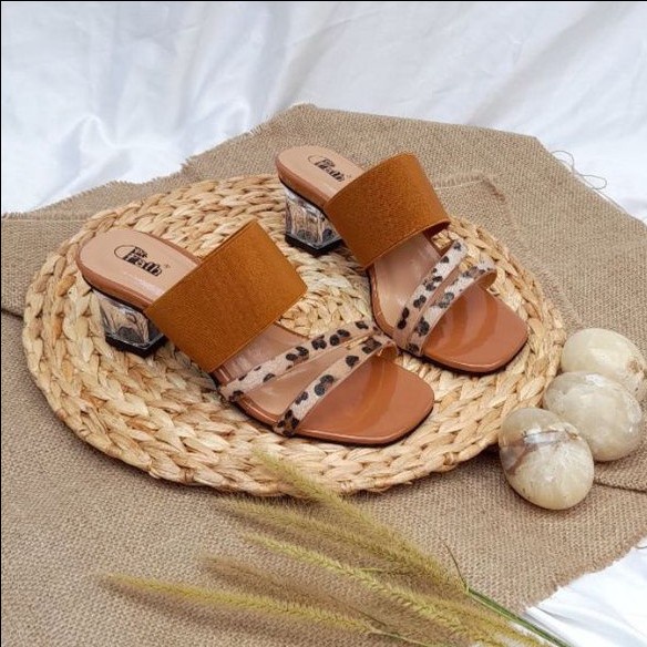 Heels High Heels premium branded preloved 7cm tali V3Y4 Hak Tinggi kaca bulat kerja terbaru murah ke