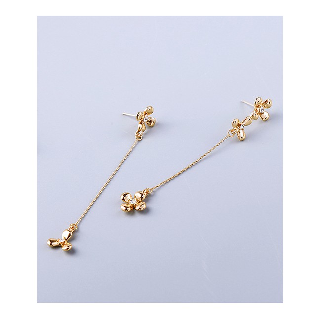 LRC Antying Tusuk Fashion Golden-3 S925 Silver Pin Studded Flower Earrings F92080