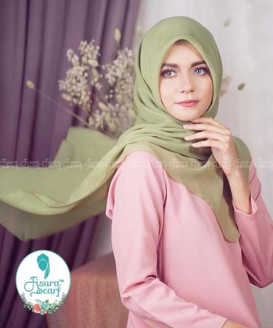 FISURA | Hijab Segi Empat BELLA ITALY (Varian II)