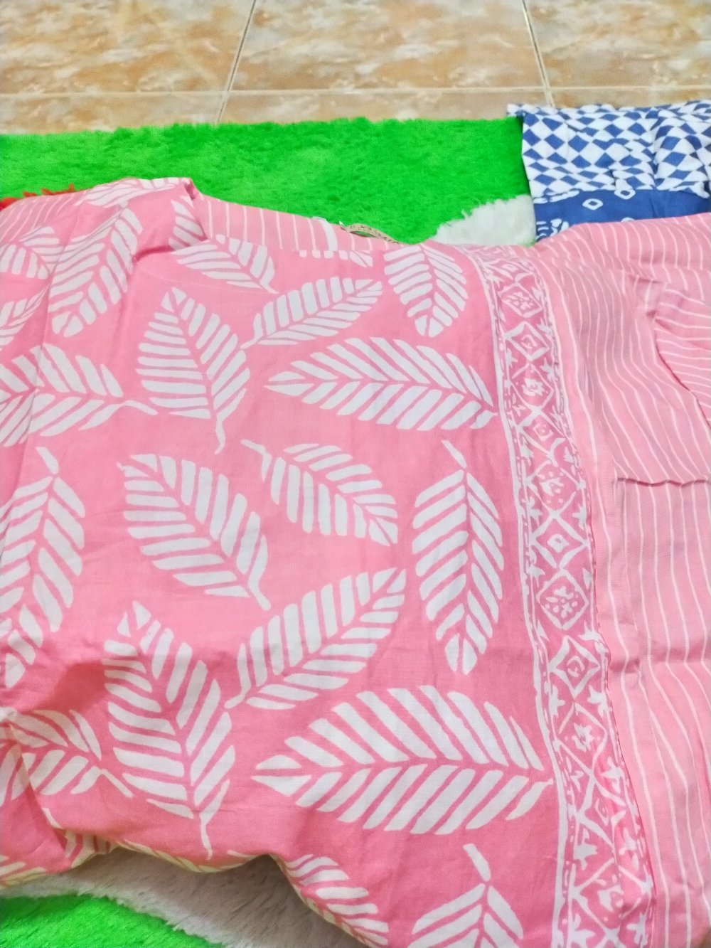 Atasan Wanita Tunik Batik Terlaris