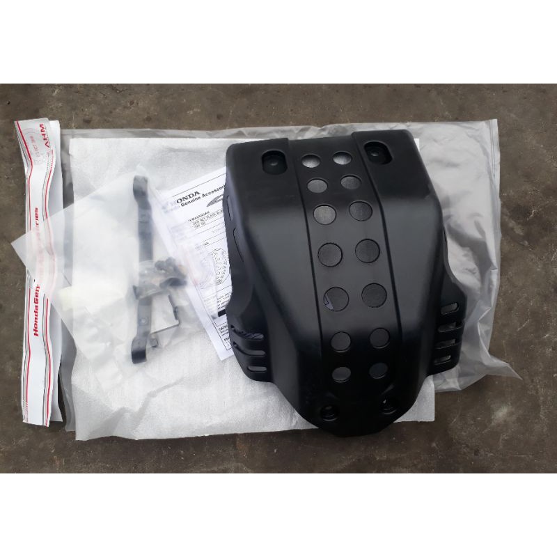 Skid plate pelindung mesin engine guard Honda CRF 150L K84A original AHM