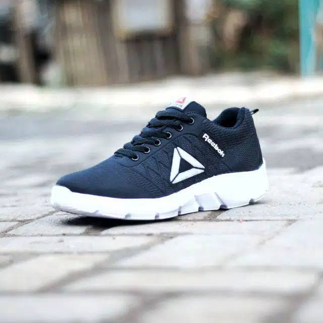 SEPATU SPORT RUNNING REEBOK GL ORIGINAL BOX