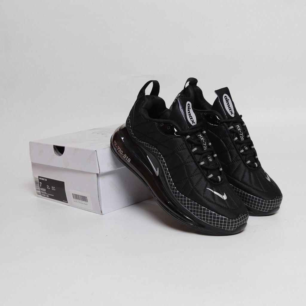 Sneakers Pria Nike Air Max 720 818 Triple Black