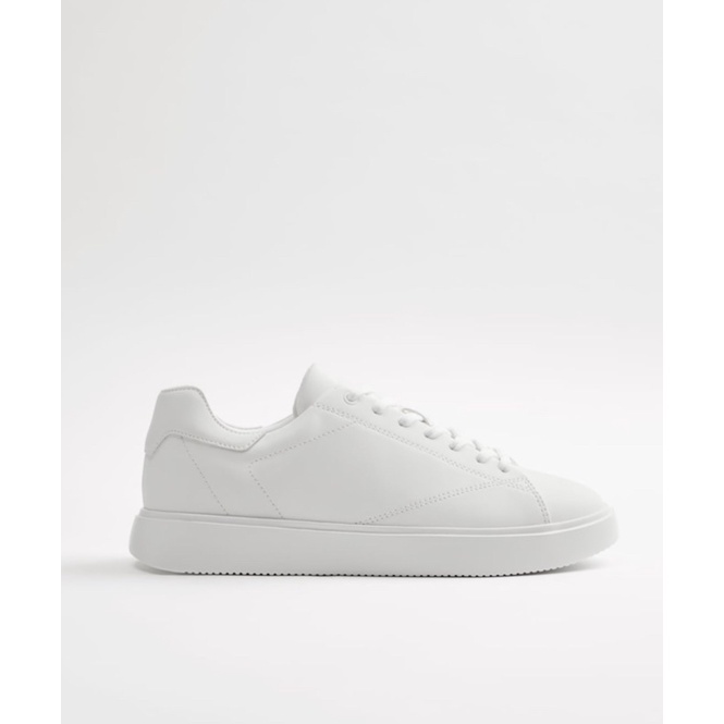 Sepatu Sneakers Zara SALE